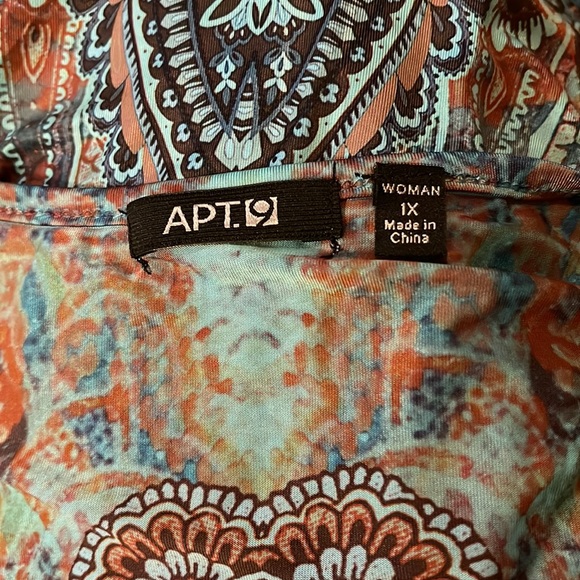 ❌DONATED❌Apt 9 Silky Paisley Top - Picture 4 of 7